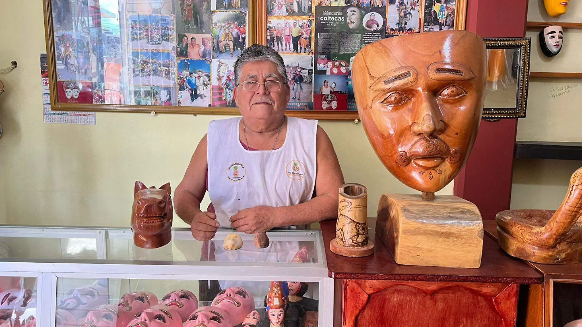 CREADOR DE MÁSCARAS